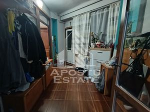 Apartament cu 4 camere, centrala proprie, 2 bai, terasa, zona Iosefin. - imagine 8