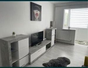 Apartament de vanzare 2 camere - imagine 2