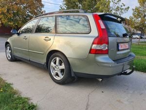 Volvo v50 2.5 4x4 MOTOR DEFECT - imagine 7