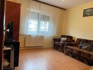 Vand apartament spatios 2 camere Alfa - imagine 2