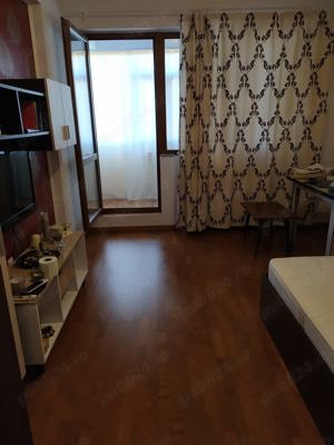 Particular vand apartament 3 camere Cartierul Latin 80mp - imagine 7