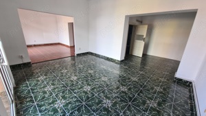 Inchiriez spatiu comercial zona Intim-Saguna - ID : RH-41472-property - imagine 6