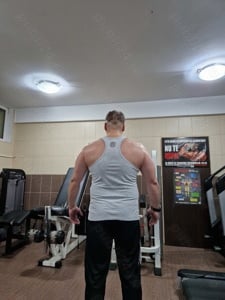 Bărbat educat caut amantă