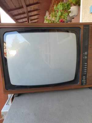 Vand TV color romanesc