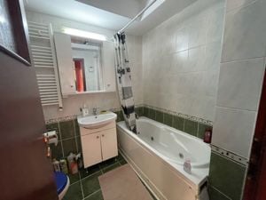 AP. 2 CAMERE COMPLEX JUPITER, METROU 10 MIN, LOC PARCARE, CAT-FRIENDLY - imagine 10