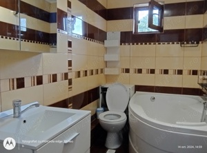 Închiriez apartament 3 camere- vilă, curte - imagine 6