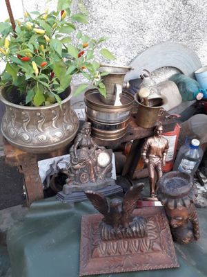 jardiniere,clopotei,nicovala,bidoane flotor lapte