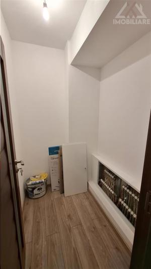 Apartament 3, 4 camere,85 mp,Pacurari,Boxa+2 locuri de parcare - imagine 8