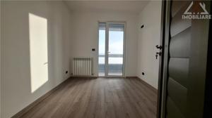 Apartament 3, 4 camere,85 mp,Pacurari,Boxa+2 locuri de parcare - imagine 2