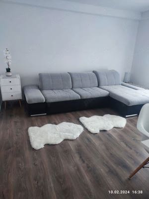 Vând coltare extensibile și canapele din piele naturală din Germania 