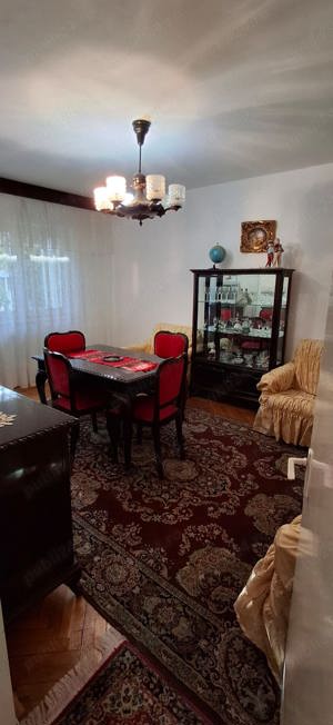 Apartament de 3 camer , cu boxa si garaj, ultracentral, Alexandria - imagine 6