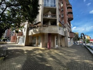 Spatiu comercial, 368 mp utili, zona Centru - Alba Iulia