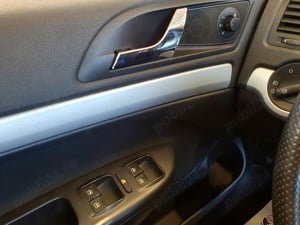 Skoda Octavia Scout 4x4  Import Germania   Dublu Climatronic   Xenon   Pilot automat   Carlig auto - imagine 9