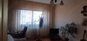 Vand apartament 3 camere decomandat Ultracentral,km 0,proprietar