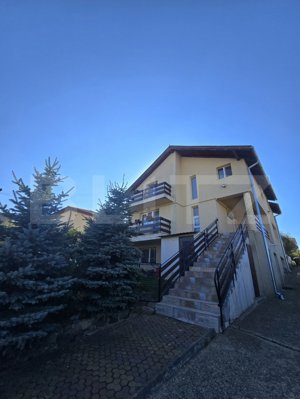 Casa individuala 240mp, 6 camere, teren 900mp, cu panorama superba, in Dezmir - imagine 5