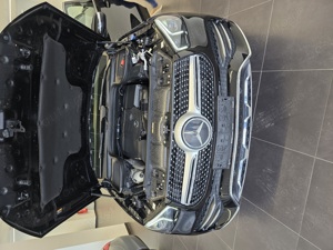  Mercedes Benz GLE Coupé 300 4Matic, 2022 in garanție , Stare Impecabilă - imagine 4