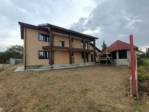 Casa Unirea ( Odobesti) 2015 - imagine 3