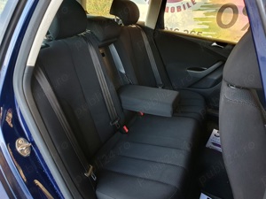 VW Passat EURO 5  Bluemotion Start-Stop semafor Dublu Climatronic Carlig remorcare Comenzi volan - imagine 18