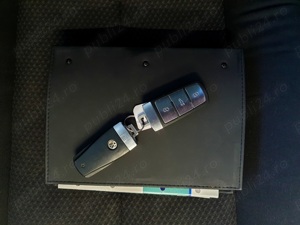VW Passat EURO 5  Bluemotion Start-Stop semafor Dublu Climatronic Carlig remorcare Comenzi volan - imagine 19