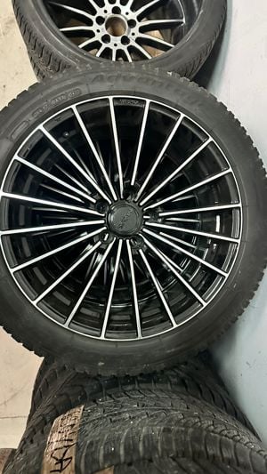 Anvelope + jante Volvo 245/45R18