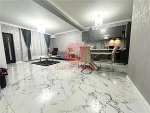 Casa de 300 mp, amplasata pe teren de 500 mp, Mamaia Nord - imagine 6