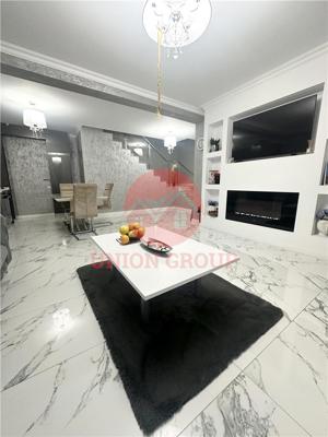 Casa de 300 mp, amplasata pe teren de 500 mp, Mamaia Nord - imagine 19