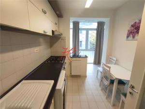 Vanzare apartament 3 camere Primaveri, renovat si mobilat - imagine 10