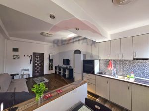 Apartament cu 4 camere P-ta Rosetti 3 - imagine 5