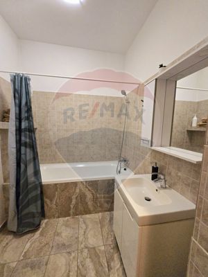 Apartament cu 4 camere P-ta Rosetti 3 - imagine 13