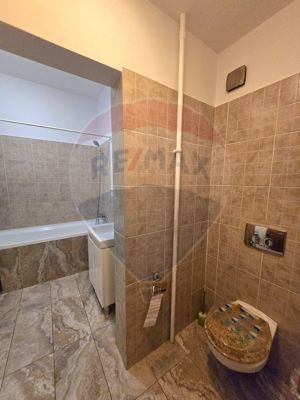 Apartament cu 4 camere P-ta Rosetti 3 - imagine 14