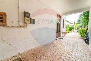 Vand sau schimb casa 6 camere + spatiu comercial, Aradul Nou. - imagine 12