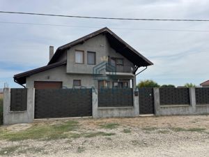 De vanzare, casa noua, 5 camere, iesirea din Osorhei spre Fughiu - imagine 3