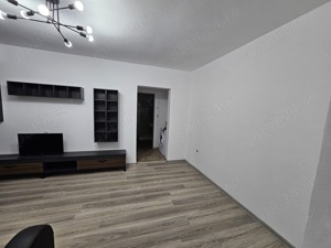 Închiriez apartament   mobilat - imagine 9