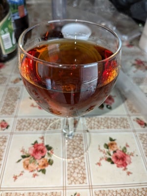 Vin rosu cabernet si coniac din vin - imagine 4