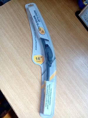 Vând ștergător sigilat