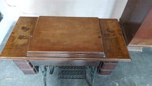 Mașină de cusut SINGER 1940 - imagine 2