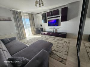 ROPRIETAR.  Apartament decomandat 2 camere Râul Doamnei + Boxă la subsol