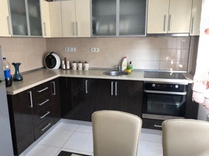  ofer Chirie Ap 2 camere central pe Str Victoriei  - imagine 5