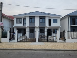 vila in Năvodari str carabusului nr 38 zona kaufland pret 118.000 euro neg 