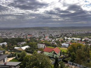 Apartament Modern cu Priveliste Spre Grădina Botanică în Copou – 158.000 EUR + T - imagine 16