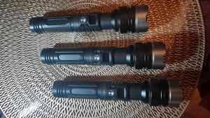 Lanterne led de mare putere acumulator litiu afisaj telezoom raza 400 metri , noi la cutie - imagine 6