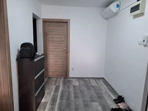 Vând apartament decomandat 3 camere în Sibiu - imagine 10