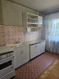 Proprietar închiriez apartament 2camere zona Modern