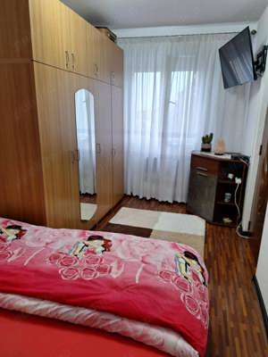 Vând apartament cu doua camere  - imagine 3