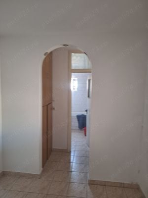 Închiriez apartament  - imagine 5