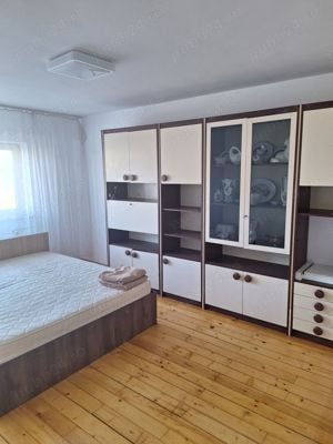 Închiriez apartament  - imagine 6