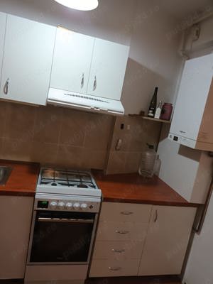 Închiriez apartament cu o camera  - imagine 3