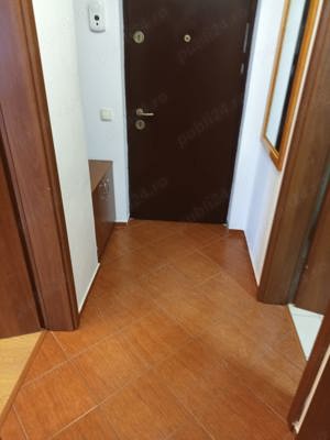 Închiriez apartament cu o camera 