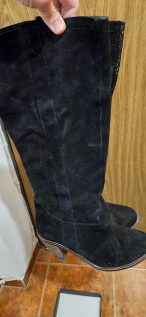 Cizme piele intoarsa , negre,prego