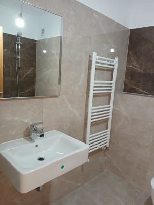 Particular vand apartament 2 cam. dec, 54 mp, et 1 bloc nou,Tractorul - imagine 8